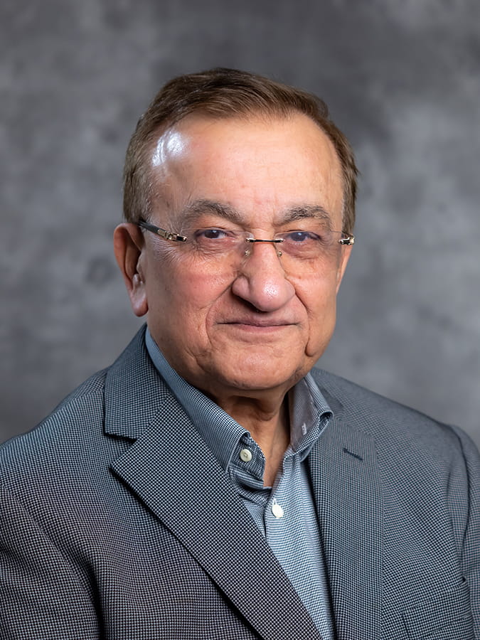 Photo of Mubeen Memon, MD